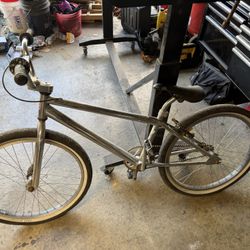 Free Agent 24” BMX Bike