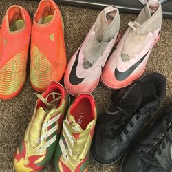 Kids Cleats
