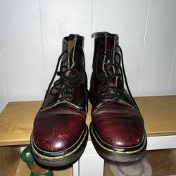 Dr Martens Size 9