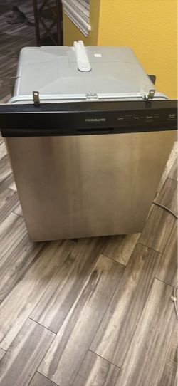 Frigidaire Dish Washer