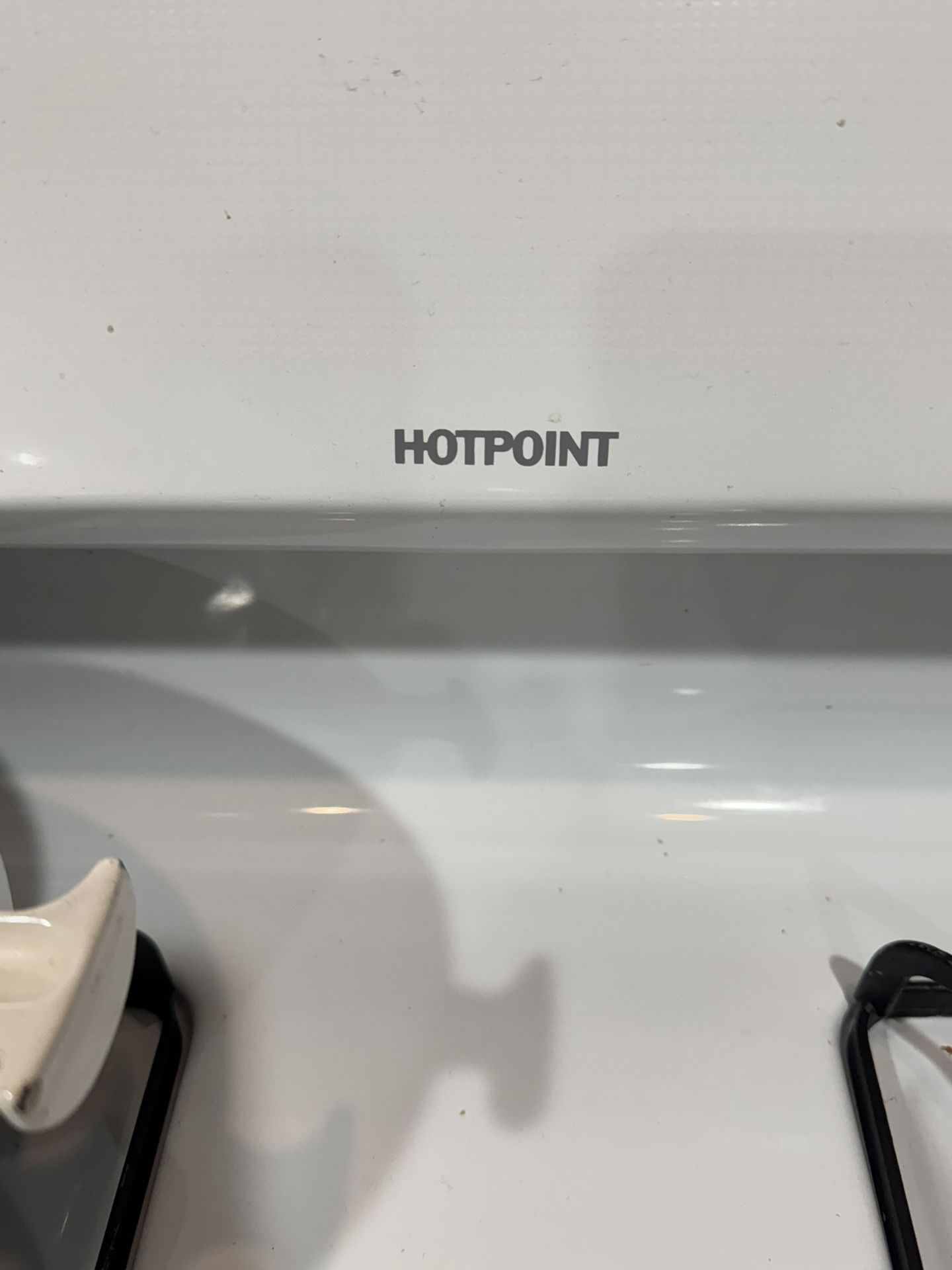Hotpoint 30" Free-Standing Gas Range