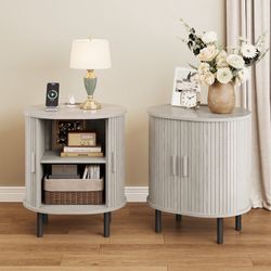 2pcs 23.5"H Wooden Round End Table With Charging Station