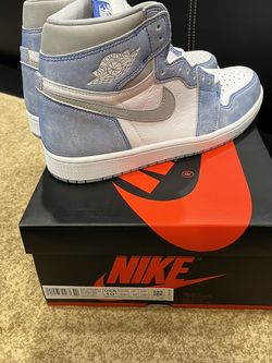 Jordan 1 High Hyper Royal Size 10.5
