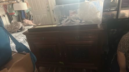 Kitchen furniture