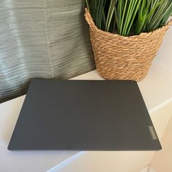 Lenovo 82C6 Laptop with 2 GB Graphics 