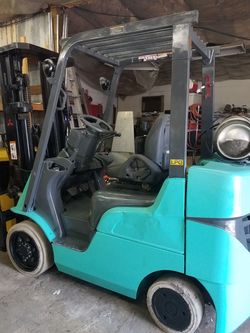 Forklift