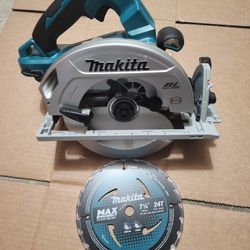 Makita Circular Saw Xsh06 
