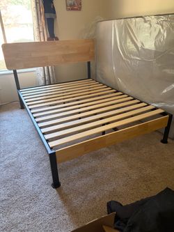 FULL size bed frame with unused Bunkie board