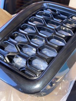 Cherokee / Durango Honeycomb Grill Insert