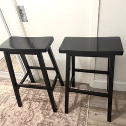 2 Black Bar Stools 29” High - Solid wood, Excellent Condition! Free local Delivery!