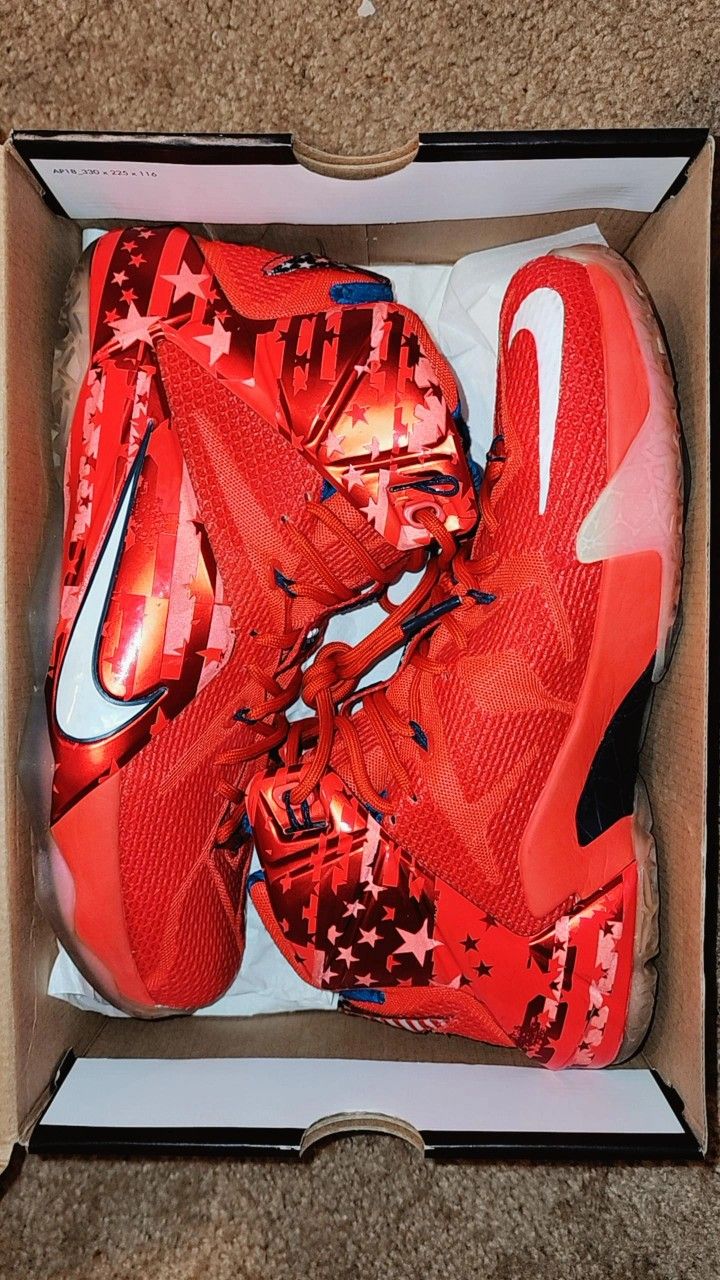 Lebron 12 Independence Day Sz 11