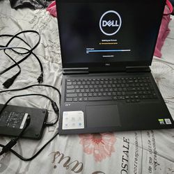 Dell - G7 17.3" 300Hz Gaming Laptop - Intel Core i7 - 16GB Memory - NVIDIA GEFORCE RTX 2070 (Max-P) - 512GB SSD - RGB Keyboard - Black