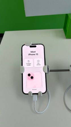 iPhone 15