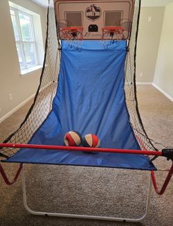 Basketball Game with 4 Basketballs and Auto Scoring