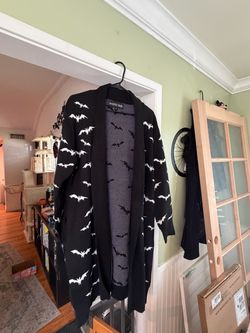 Backstitch Bruja Cardigan