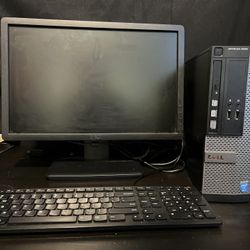 Dell Desktop, Good Condition 2 Screens All Cords & Accessories