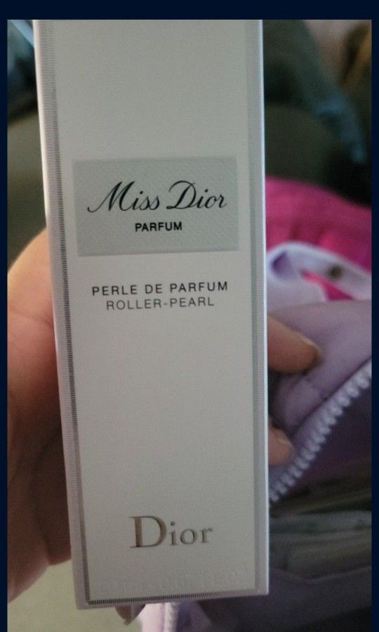 Miss Dior Roller Perfume