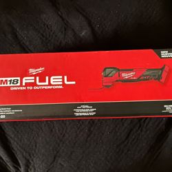 Milwaukee M18 Fuel Brushless Oscillating Multitool 