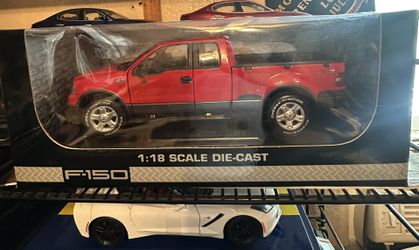 1/18 scale diecast Ford F150 
