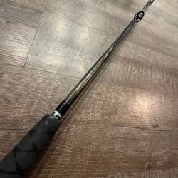 Inshore Graftech 8’ 15-25 Med Salt Water Fishing Rod. Clean. 