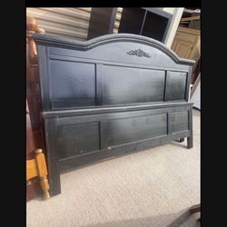 🎁KING SIZE SOLID WOOD BLACK COLOR BED FRAME🎁