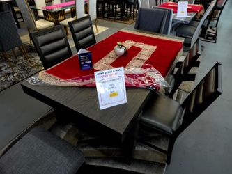 7 pieces dining table