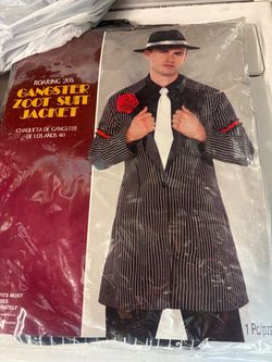 Roaring 20's Gangster Zoot Suit Jacket (OSFM) + Tie & Rose Clip with black pants size 32 and hat