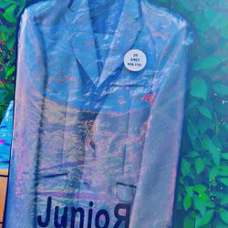 Suit 