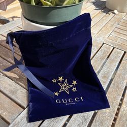 Gucci Beauty Blue Velvet Drawstring Dustbag with Gold Stars Designer Accents