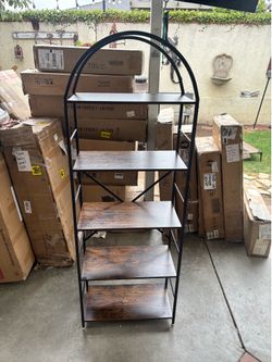 Arched bookshelf