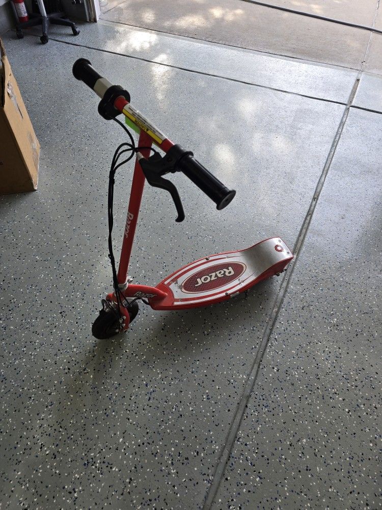 Electric Scooter 