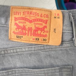 gray levi’s 501’s