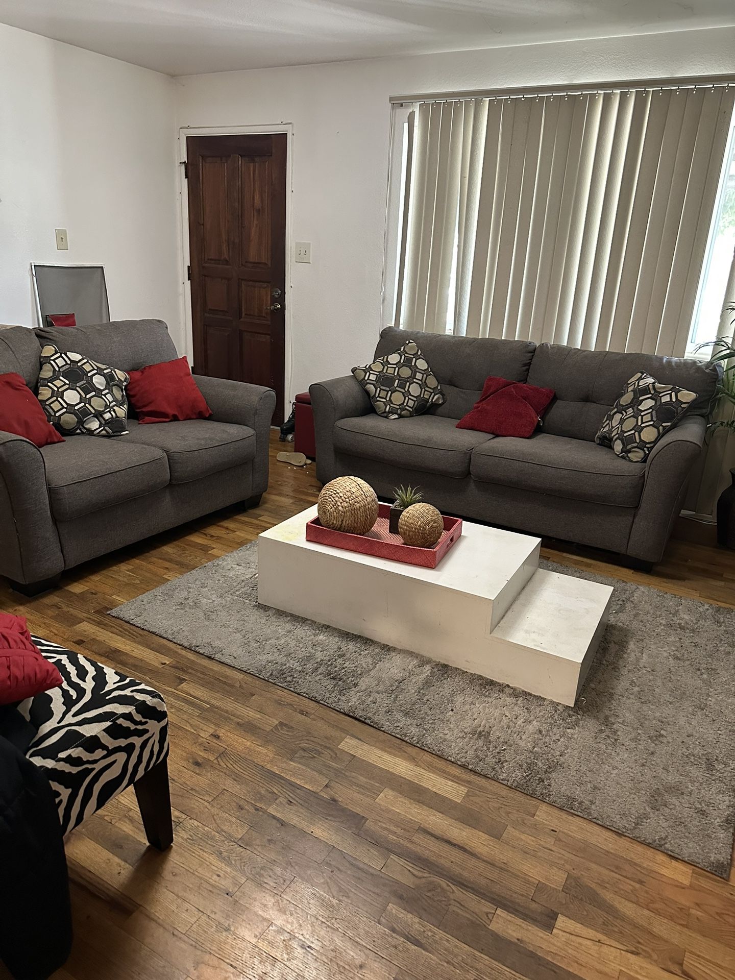 Couch An Love Seat
