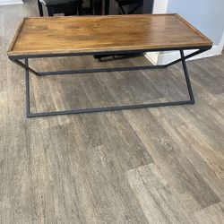 Wood Coffee Table With Metal Legs 