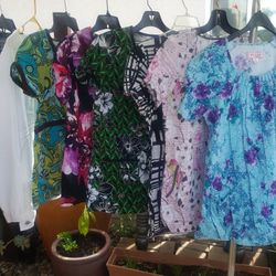 SCRUB TOPS  $3.99 BOLD PLAIN $ 7 PRINTED ,$12 NEW . BOTTOMS  $5- $7.50  SIZES XS S  S/M  M