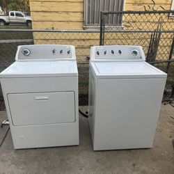 washer and dryer set 
