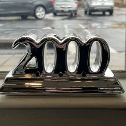 2000’s Centerpiece 