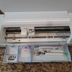 Cricut Maker 3 With Carrying Bag And Tools.