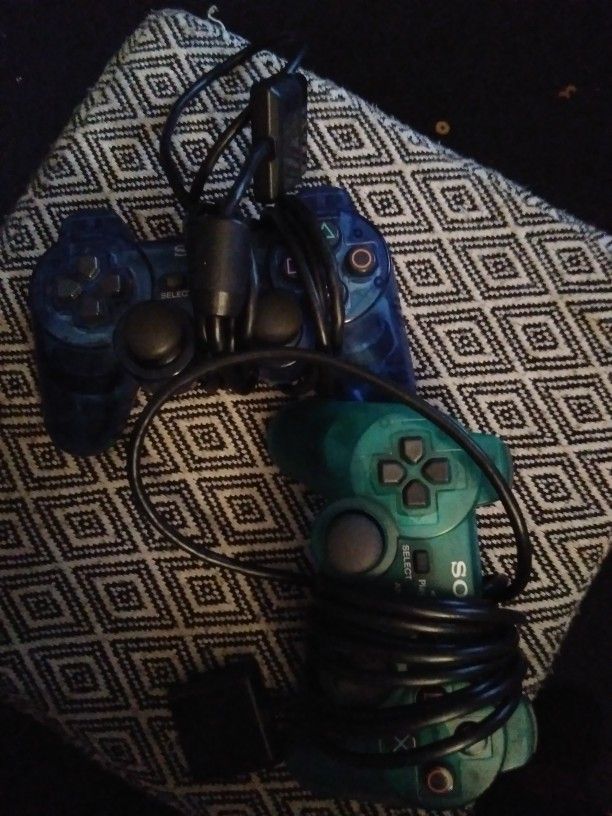 Dualshock PS2 Controllers 