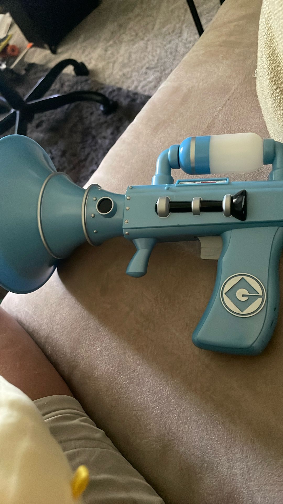 Minons Fart Blaster Kids Toy Gun