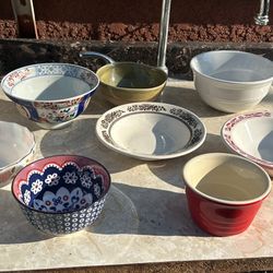 8 pc Bowls