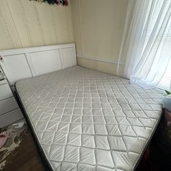Full Size Mattress With White Headboard, Base, and Bedframe