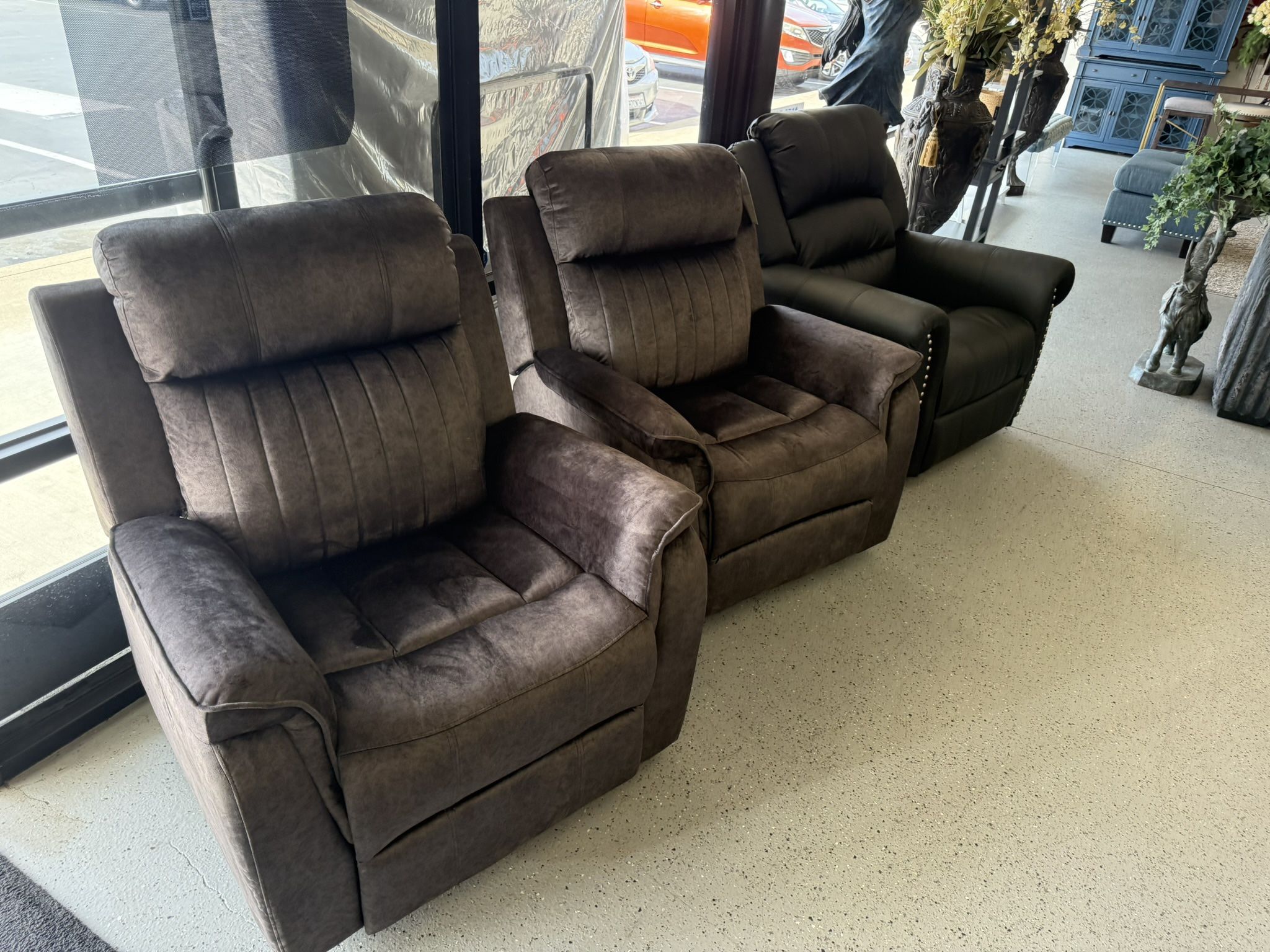 Furniture, Sofa, Sectional Chair, Recliner, Couch, Coffee Table Tv