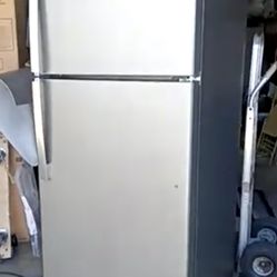 GE 30” Fridge Refrigerator Range