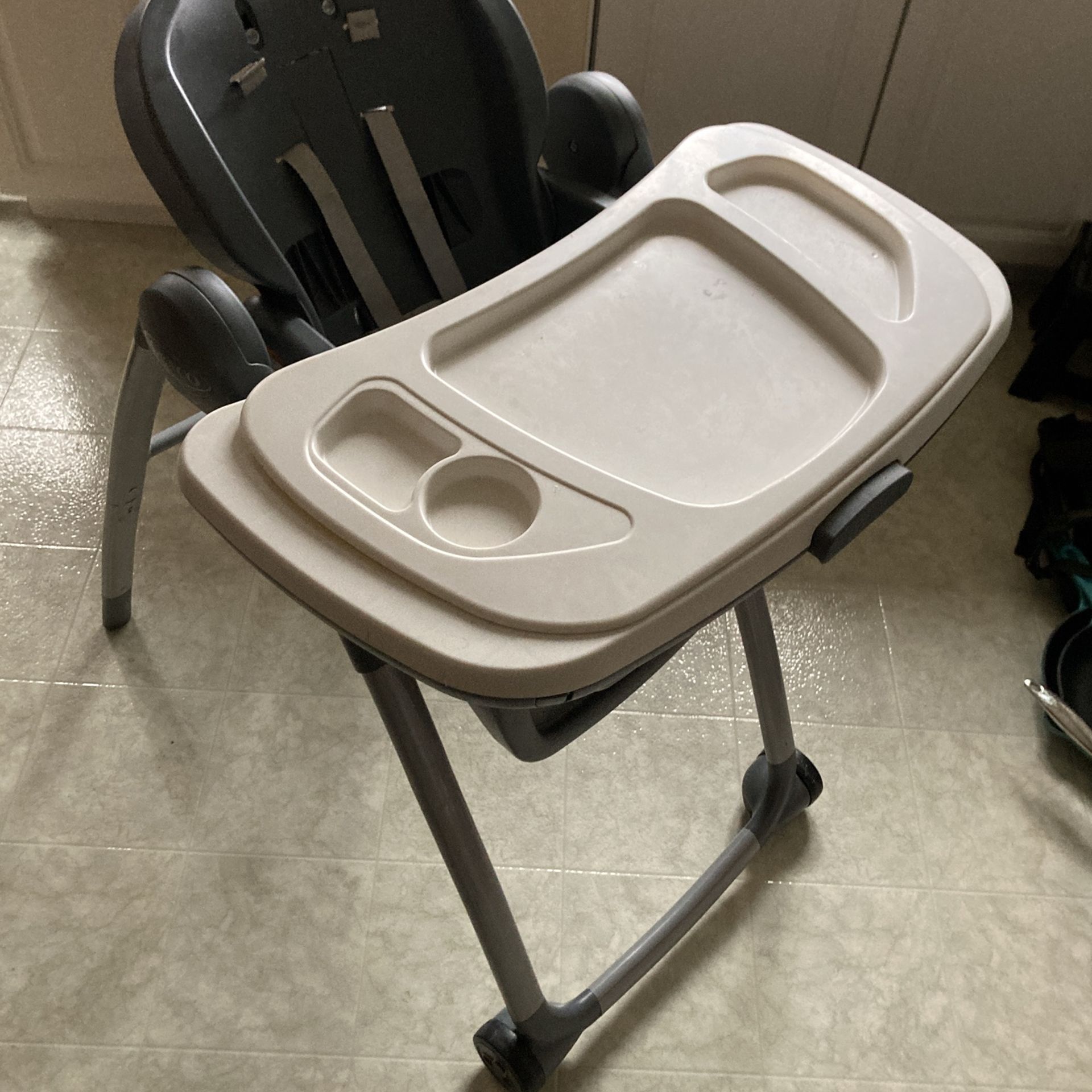 Graco t2t prem fold (contact info removed) High Chair