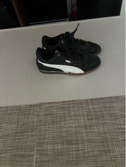 Women’s pumas