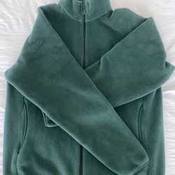 Medium green fleece jacket with full zip