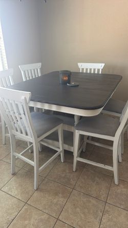 Farmhouse Dining table
