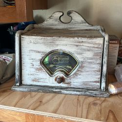 Bread Box Farmhouse White 