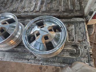 Toyota Cookie Cutter 14in Vintage Wheels